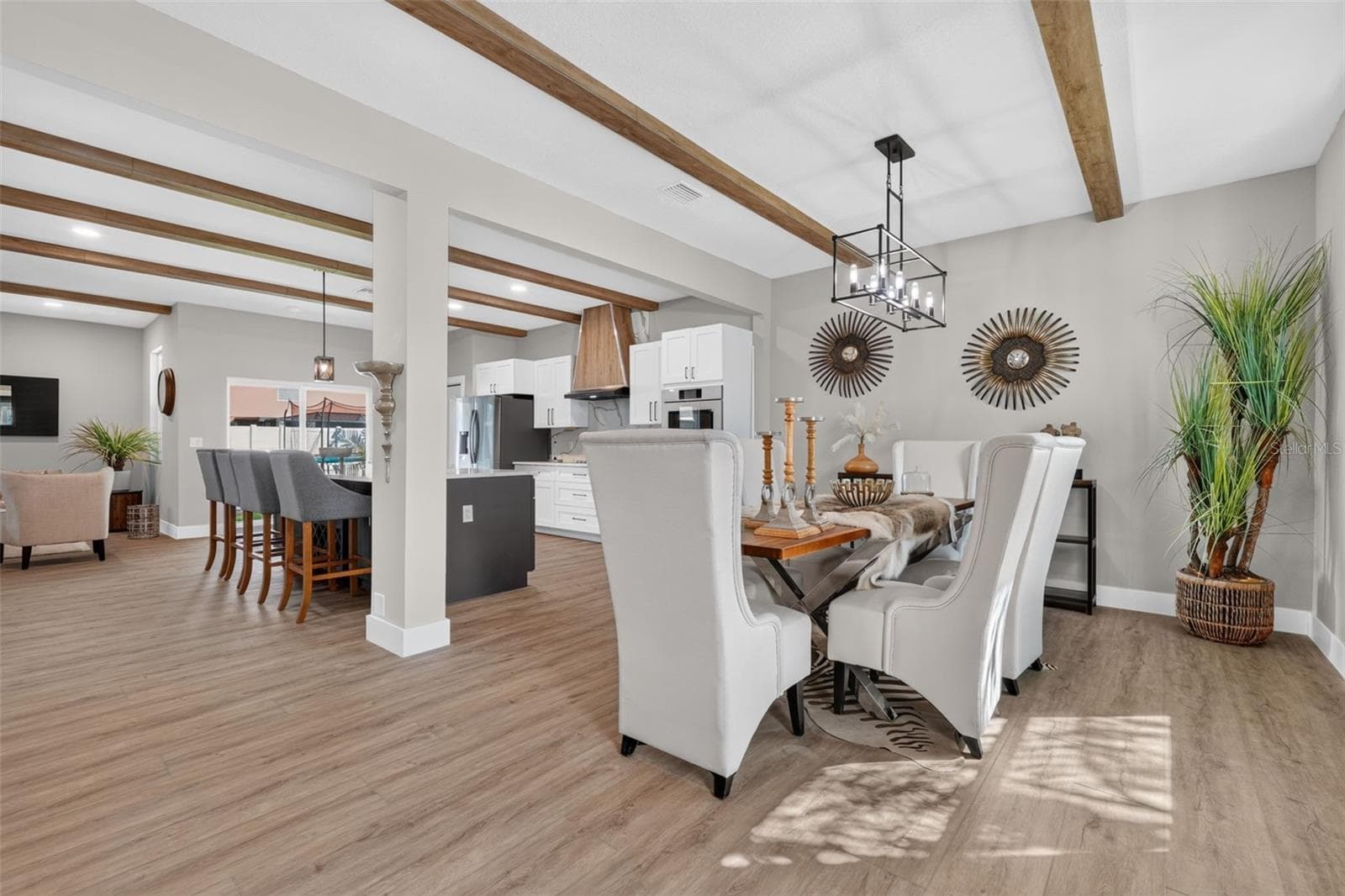Stunning view at entry - 525 19TH ST NW, RUSKIN