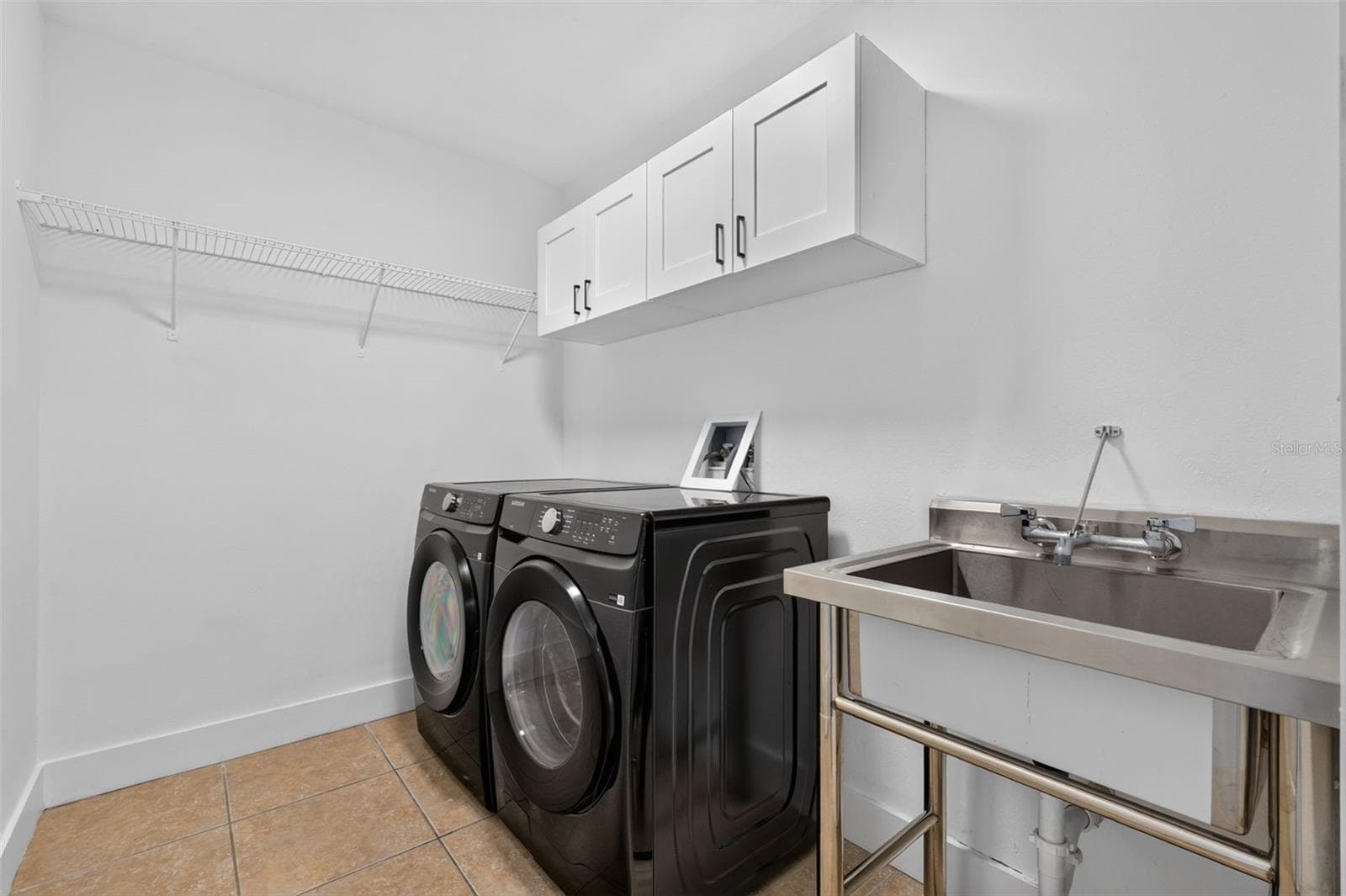 Laundry Room - 525 19TH ST NW, RUSKIN