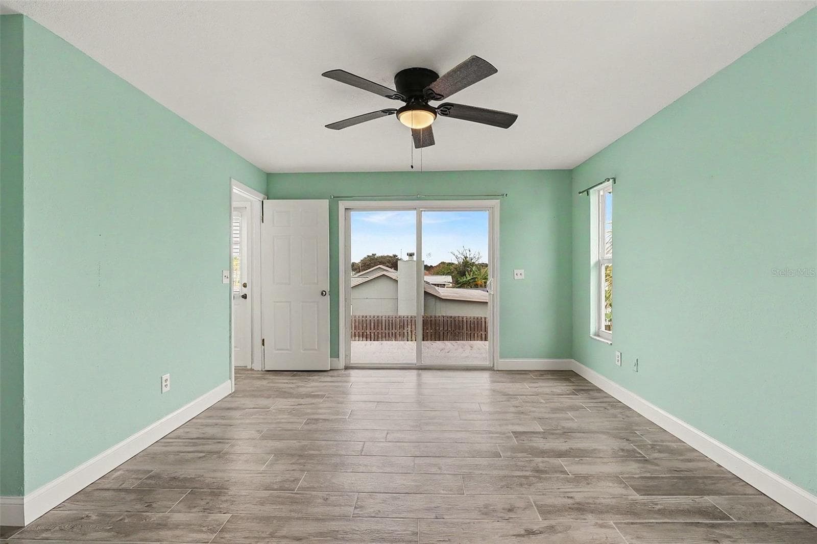 Single Family Residence at 2700 RAINTREE LAKE CIR, MERRITT ISLAND, photo 34 of 76