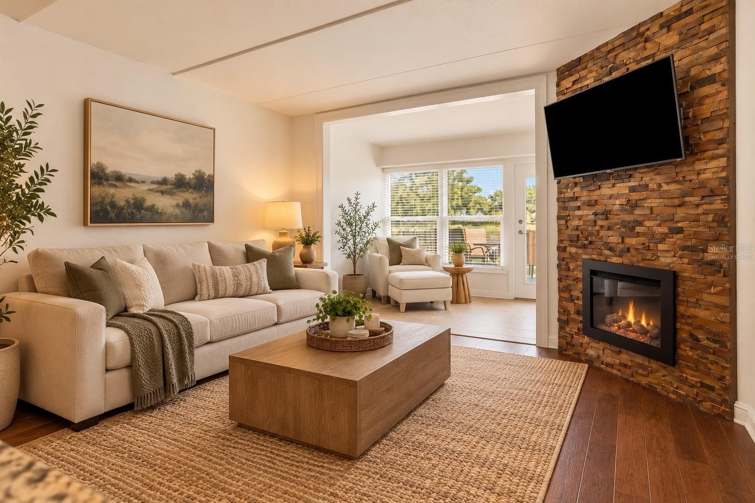 Virtually staged - 821 DELEON CT #109, DUNEDIN