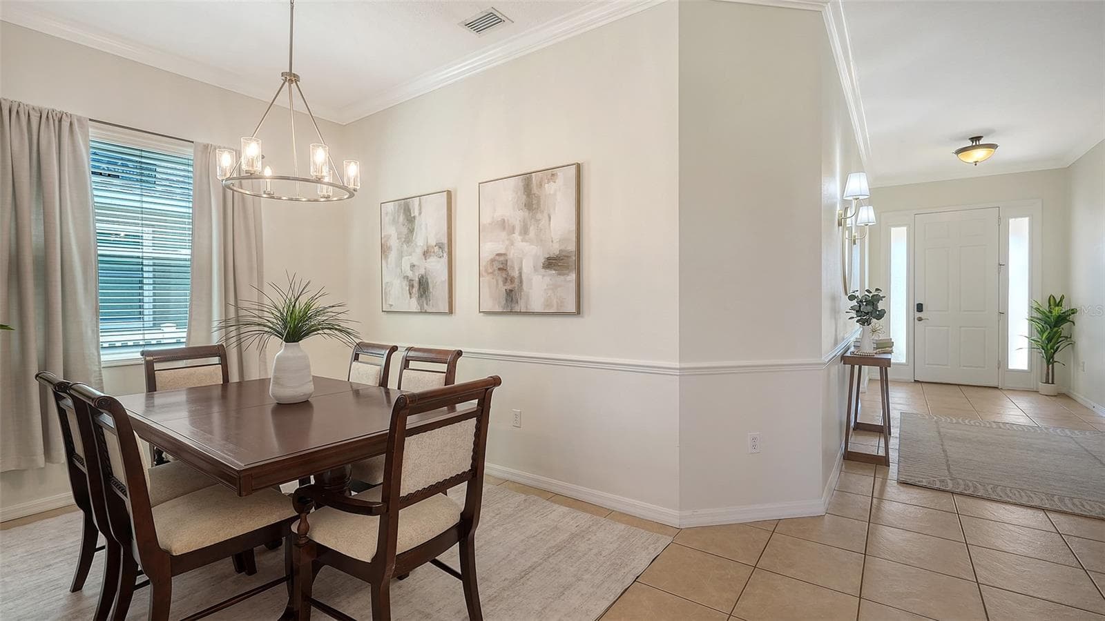 Single Family Residence at 15213 BLUE FISH CIR, LAKEWOOD RANCH, photo 5 of 38