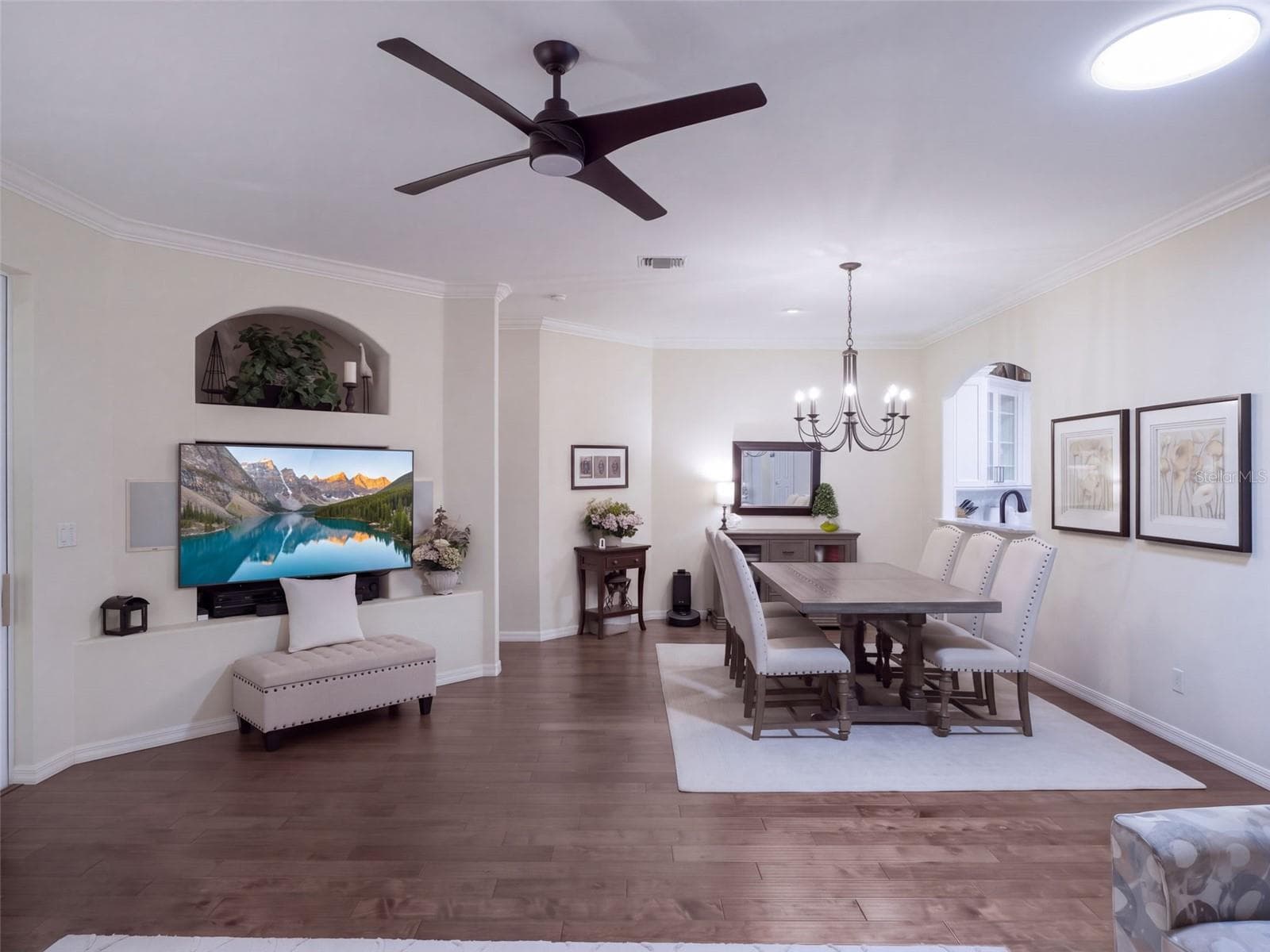 Living Room/Dining Room - 21411 ROYAL TROON DR, LEESBURG