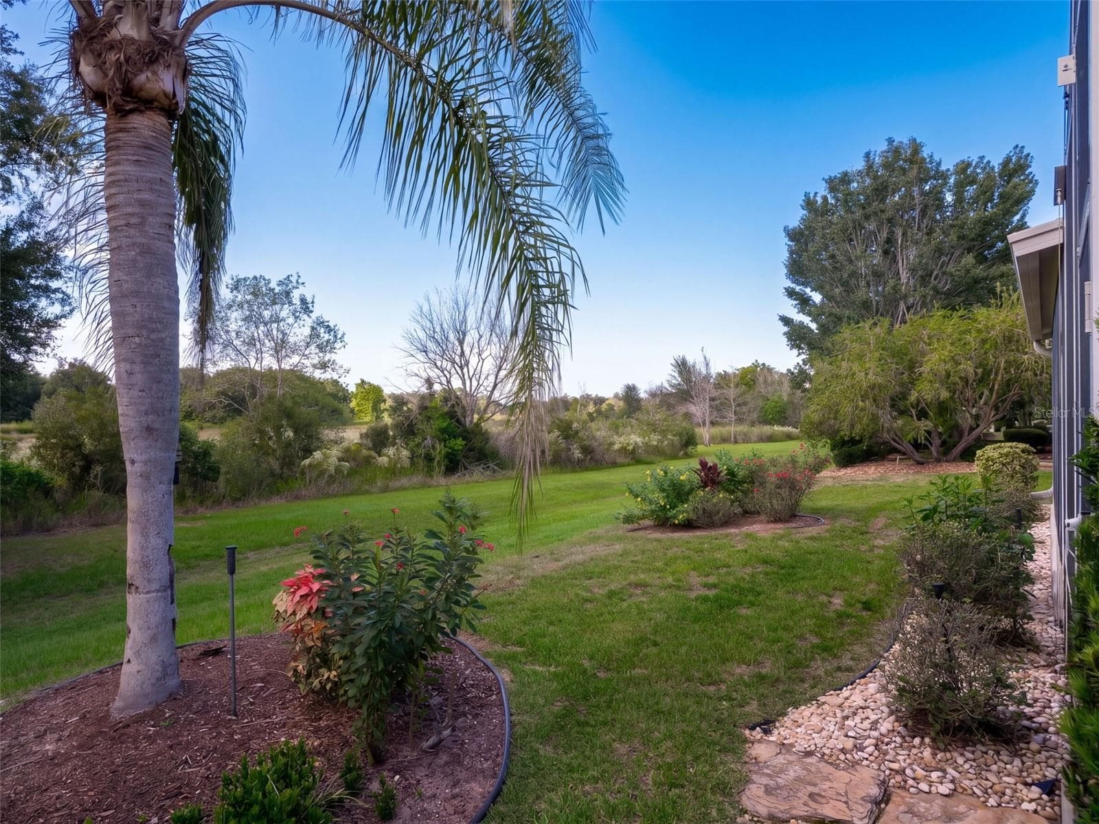 Can you picture yourself here, every single day? - 21411 ROYAL TROON DR, LEESBURG