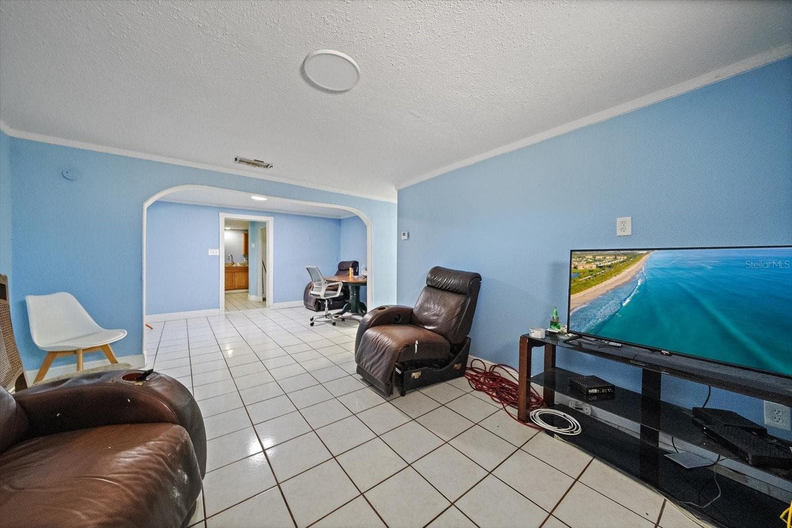 Single Family Residence at 2922 SAMPLE LOOP, TAMPA, photo 4 of 21
