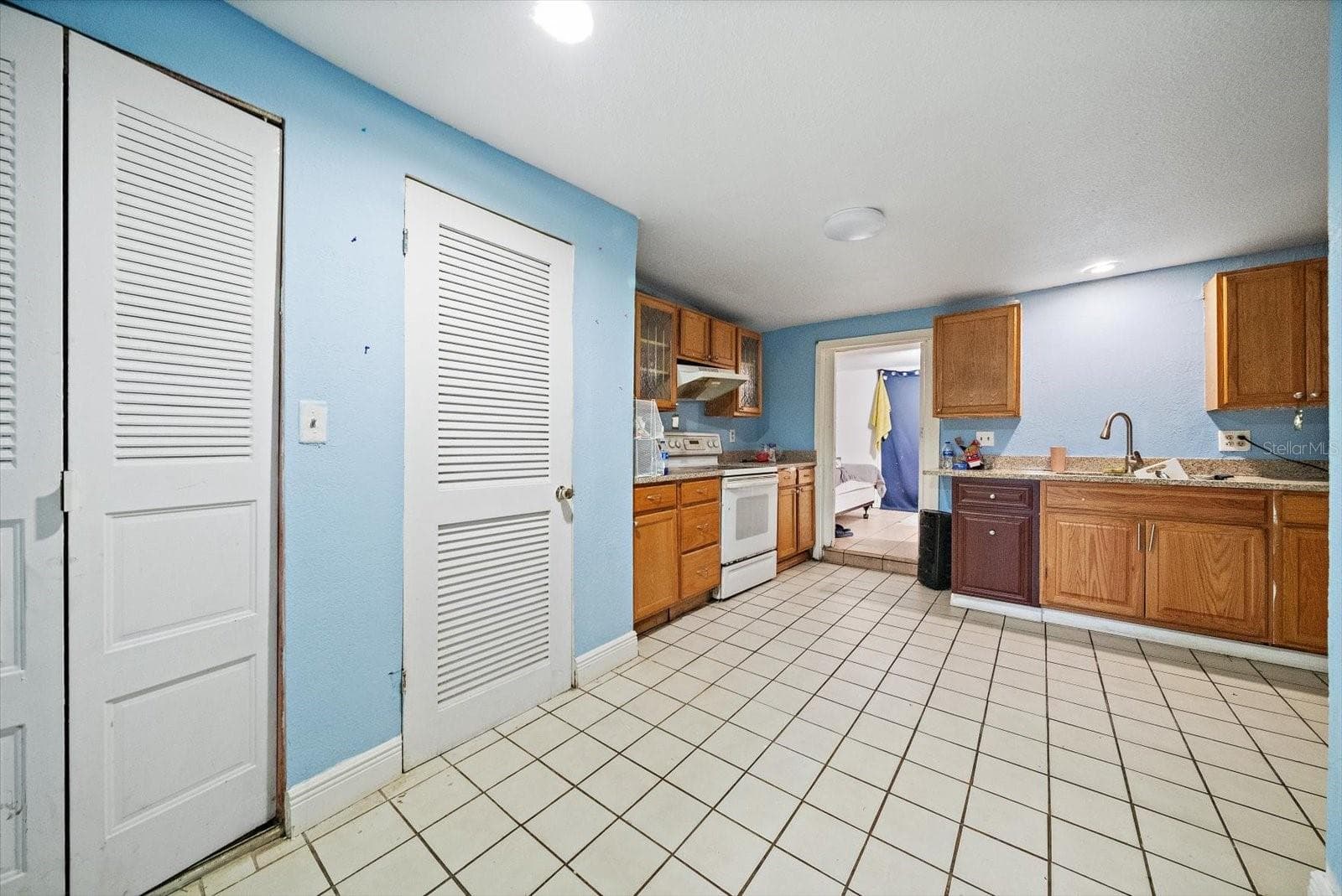 Single Family Residence at 2922 SAMPLE LOOP, TAMPA, photo 10 of 21