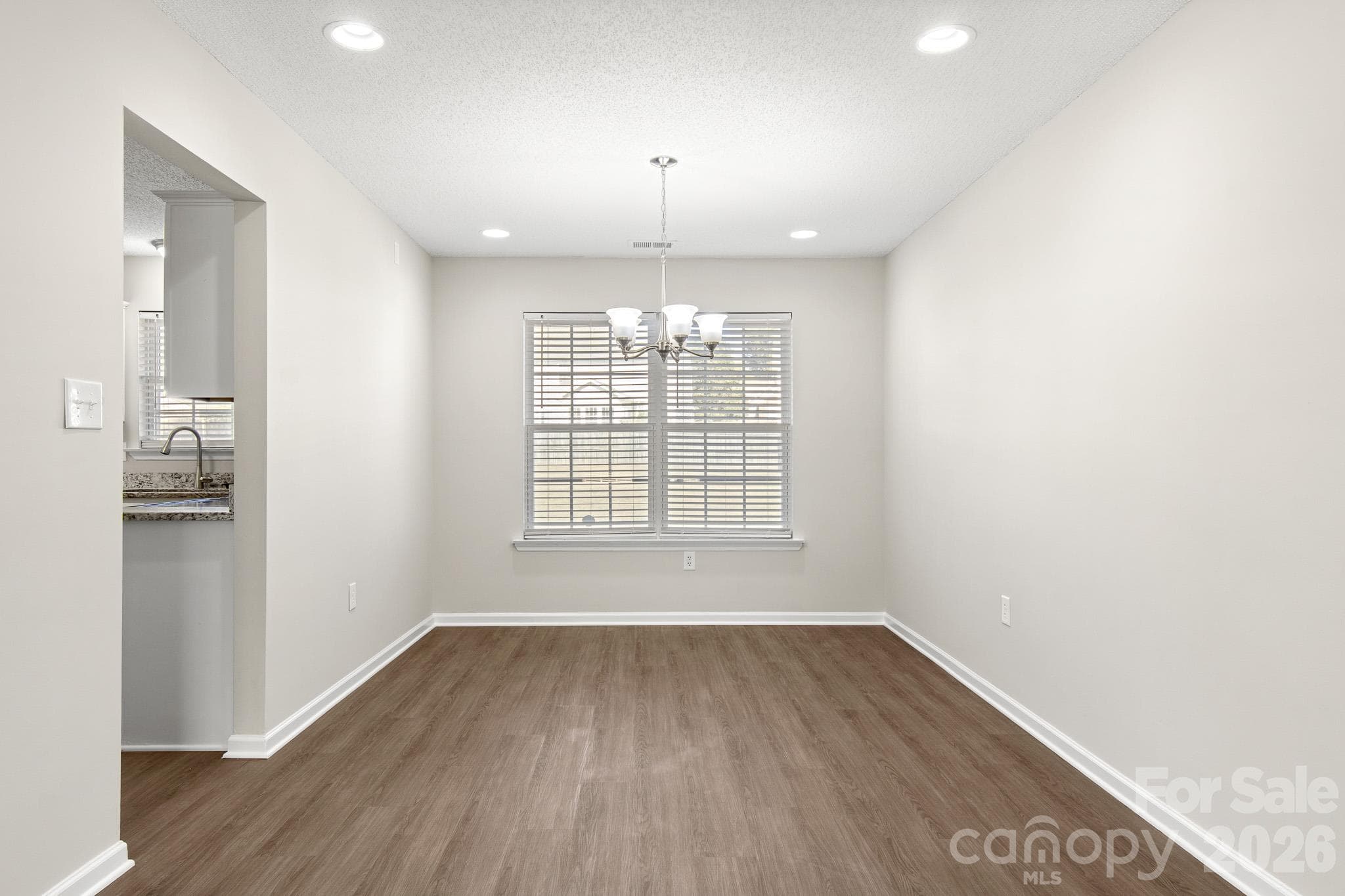 Single Family Residence at 2303 Highland Park Drive, Charlotte, photo 12 of 48