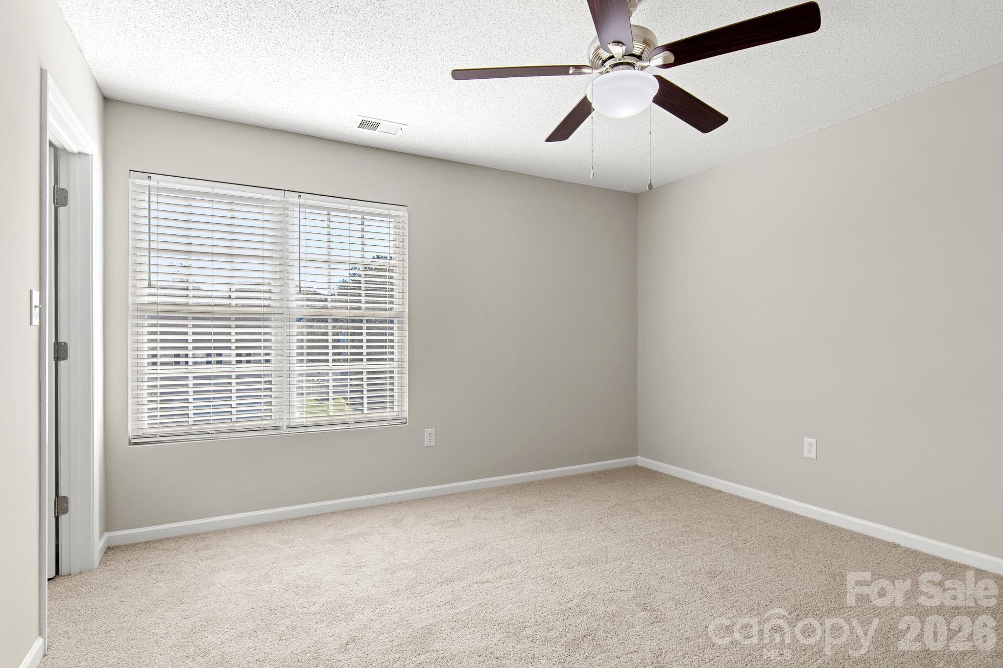 Single Family Residence at 2303 Highland Park Drive, Charlotte, photo 41 of 48