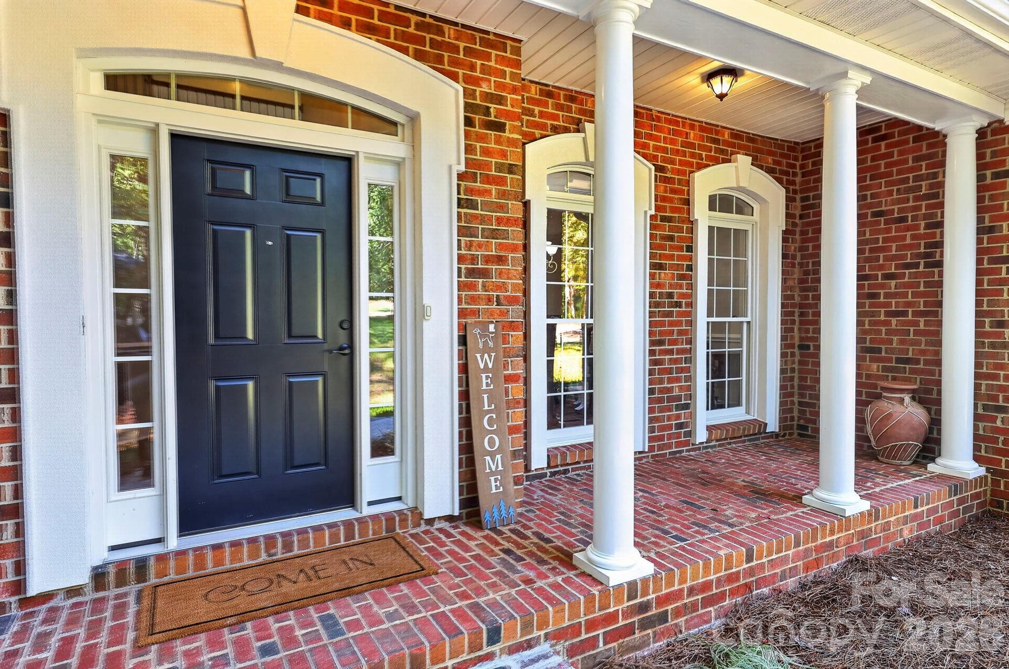 Single Family Residence at 2231 Whiterock Court, Sherrills Ford, photo 2 of 43