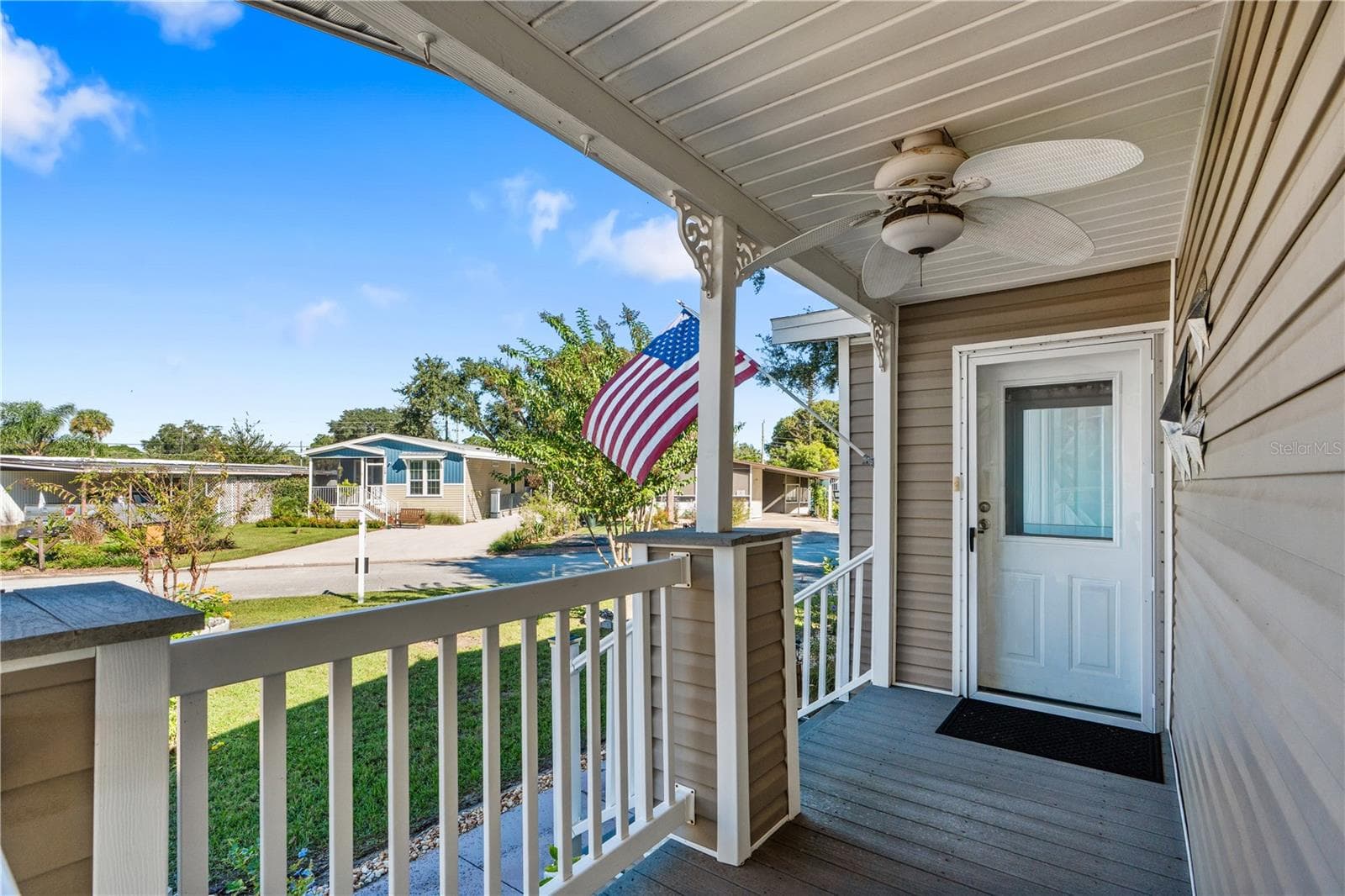 Manufactured Home at 120 ASH ST, EDGEWATER, photo 4 of 53