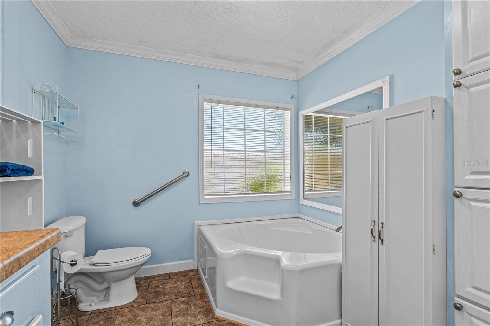 Manufactured Home at 120 ASH ST, EDGEWATER, photo 25 of 53