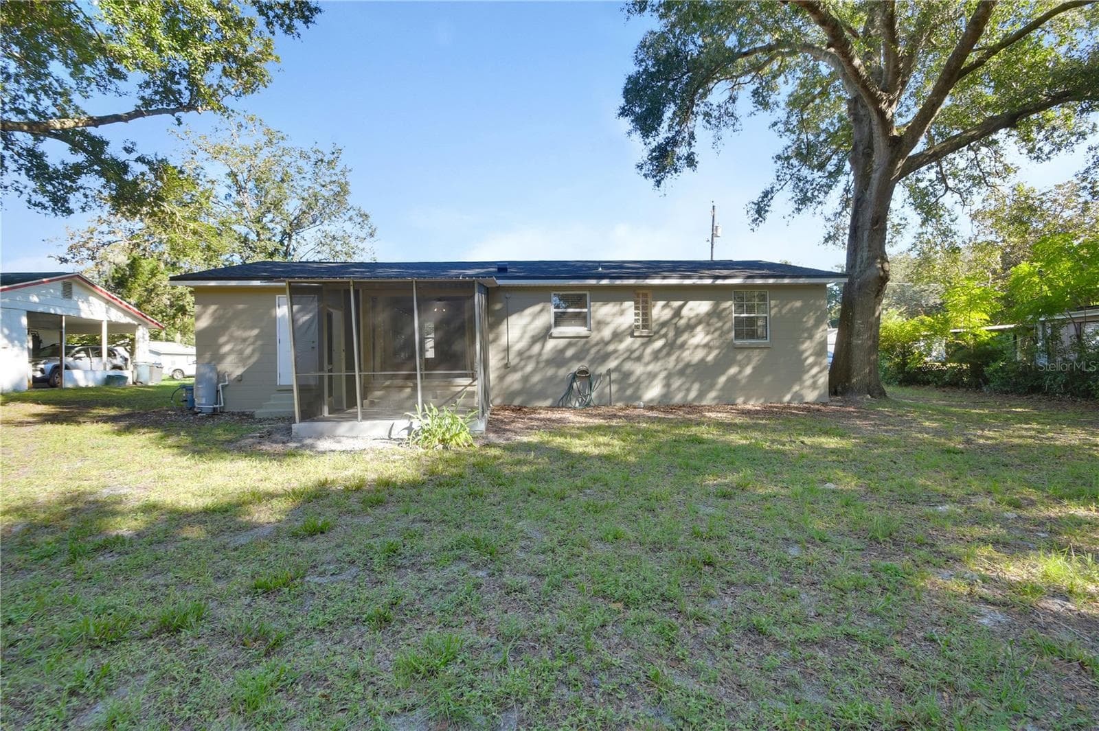 Single Family Residence at 147 LUCERNE DR, DEBARY, photo 24 of 28
