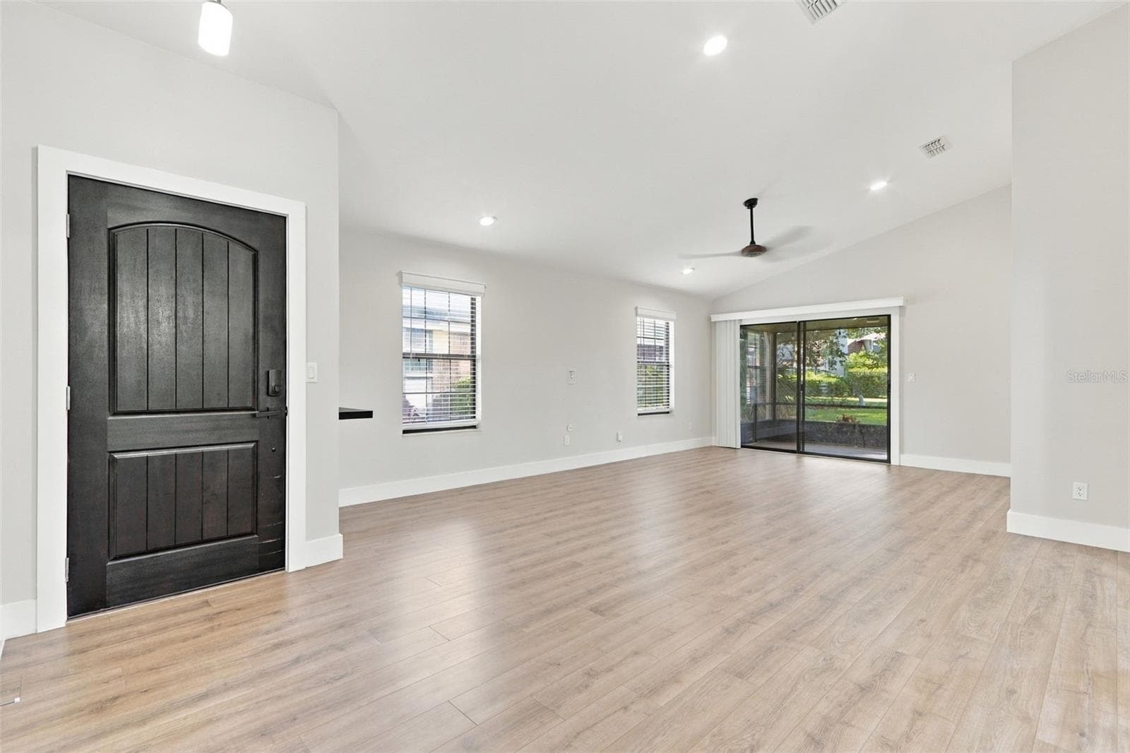 Single Family Residence at 194 GRAY DOVE CT, DAYTONA BEACH, photo 5 of 29