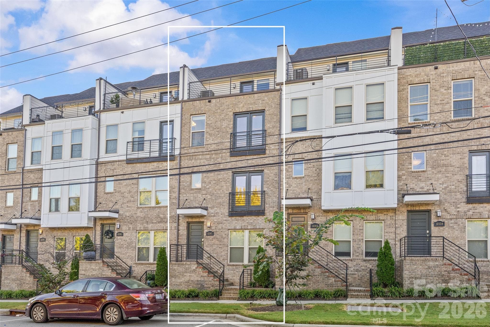 Townhouse at 12147 Brooklyn Avenue, Charlotte, photo 3 of 46
