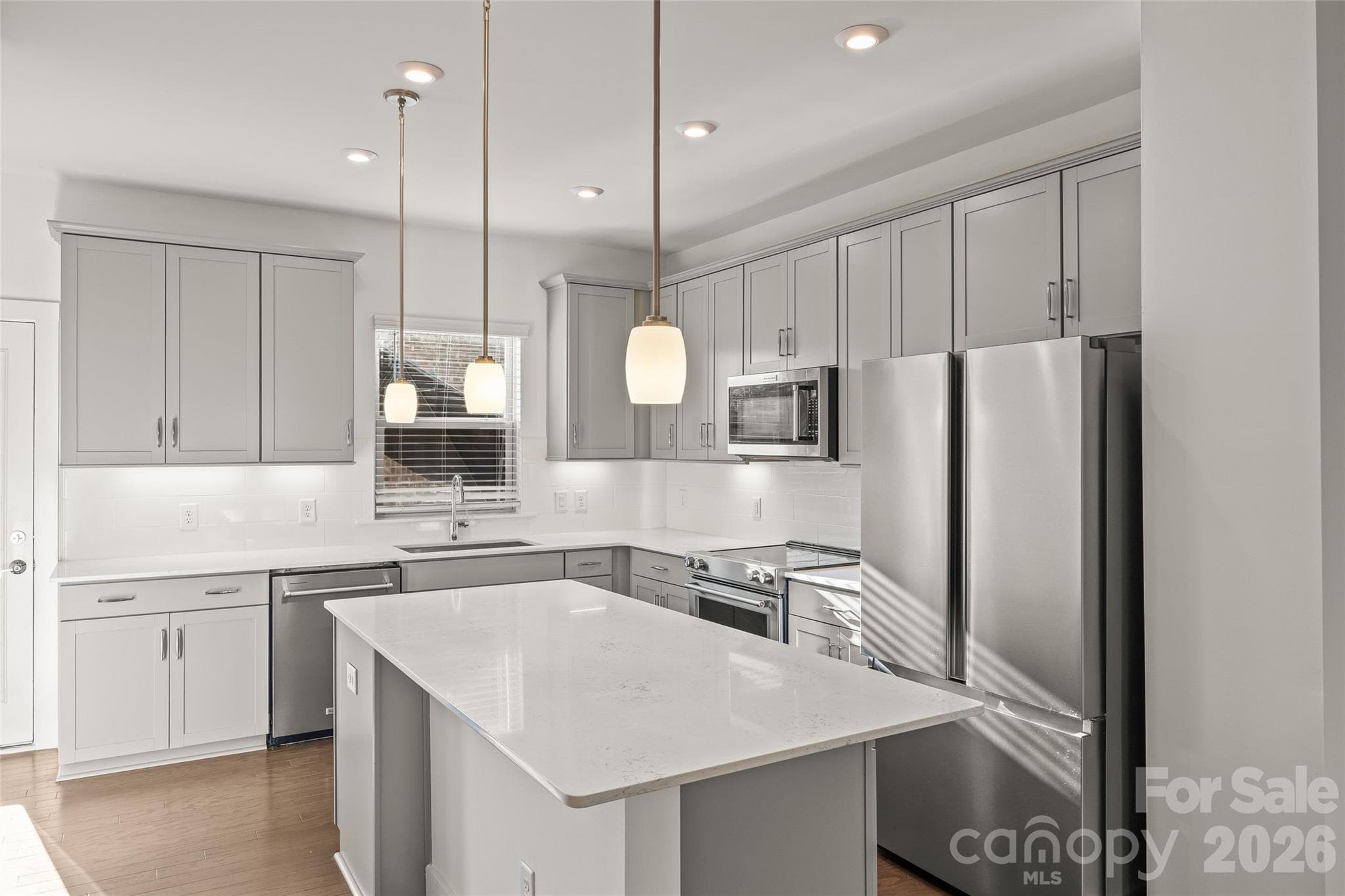 Townhouse at 12147 Brooklyn Avenue, Charlotte, photo 9 of 46