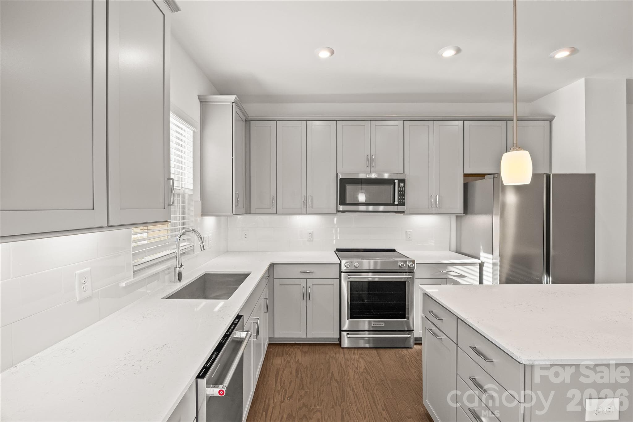 Townhouse at 12147 Brooklyn Avenue, Charlotte, photo 11 of 46