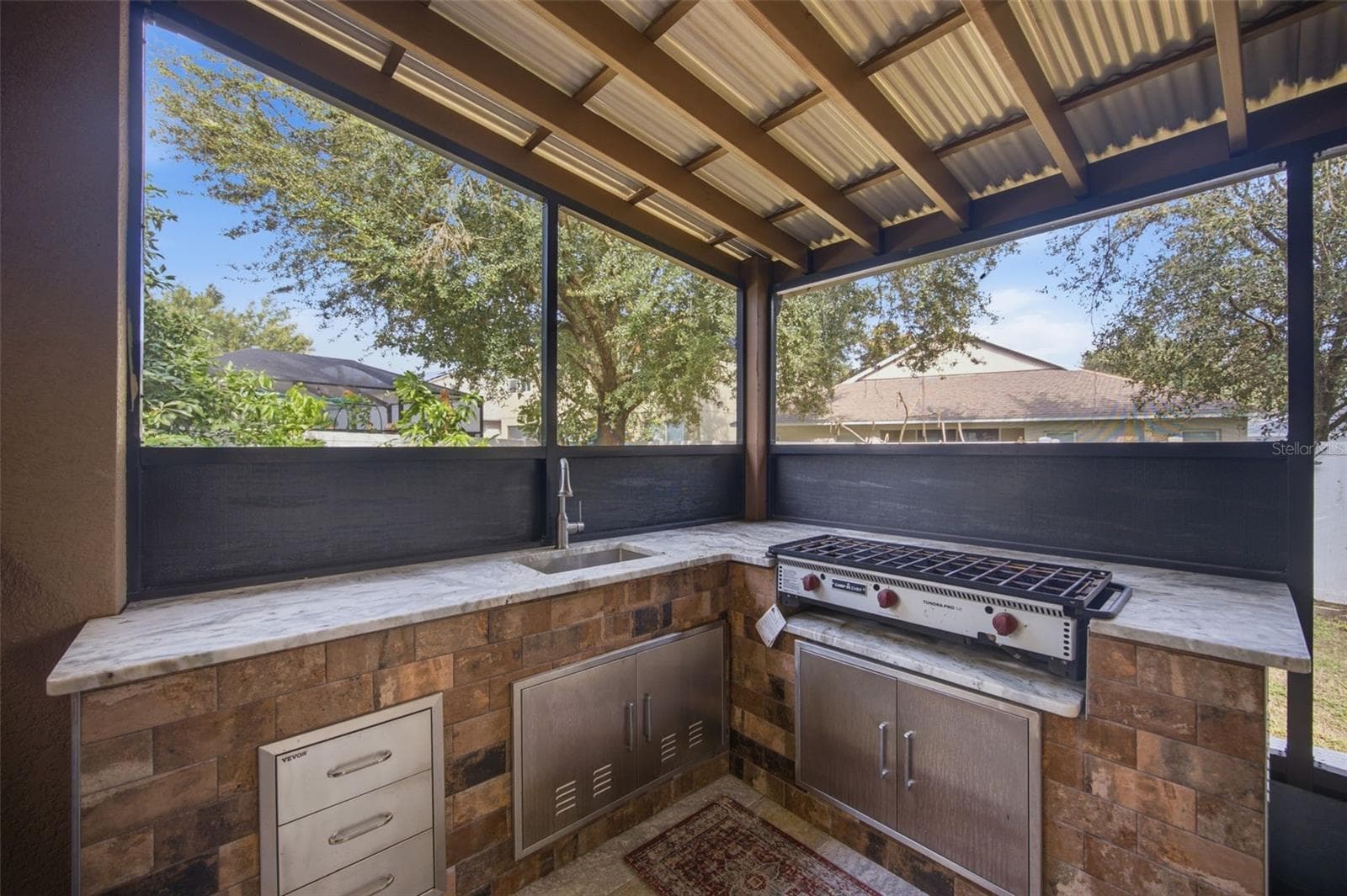Outdoor Kitchen - 2524 CROSS MORE ST, VALRICO