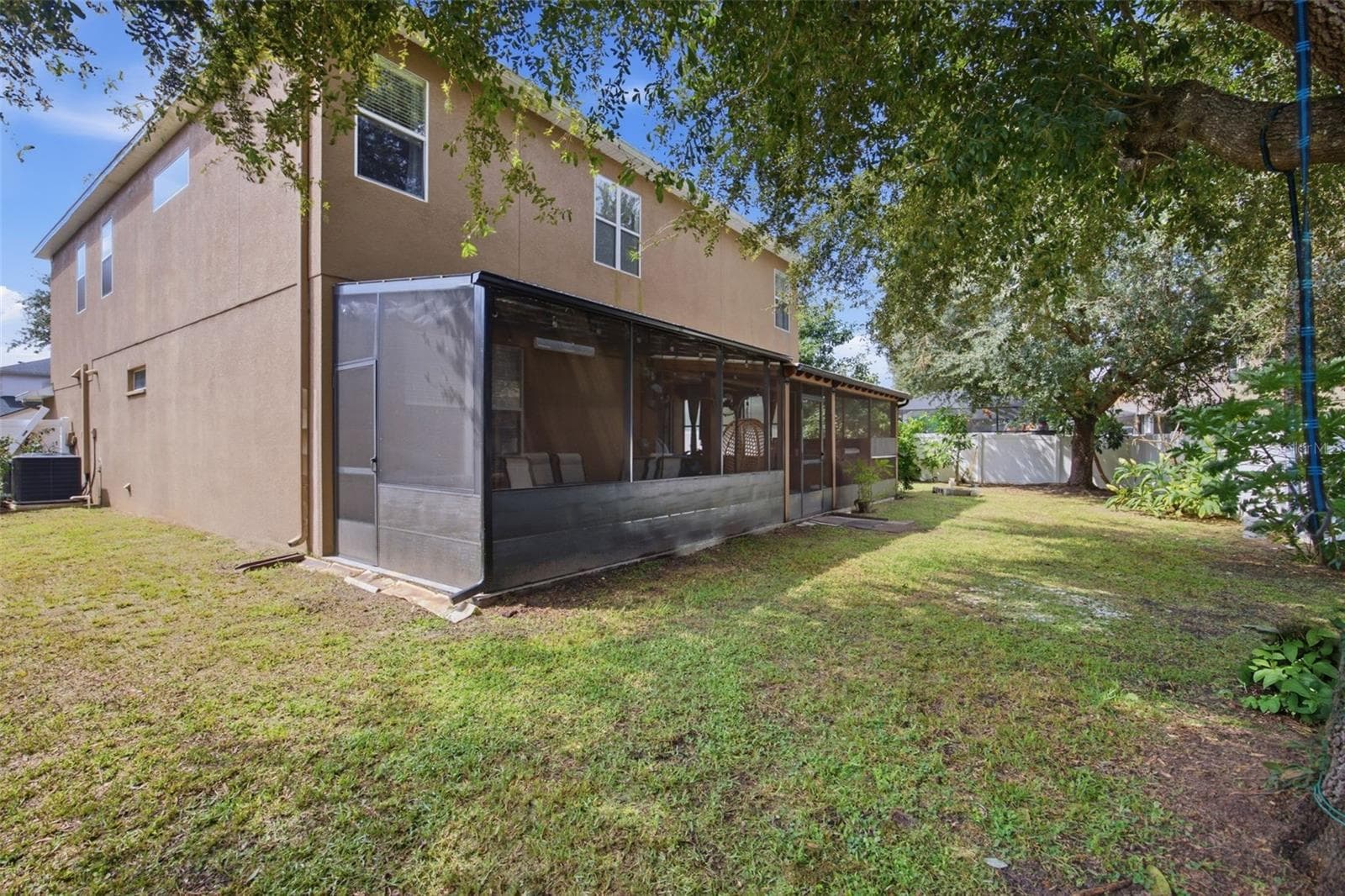 Back Yard - 2524 CROSS MORE ST, VALRICO