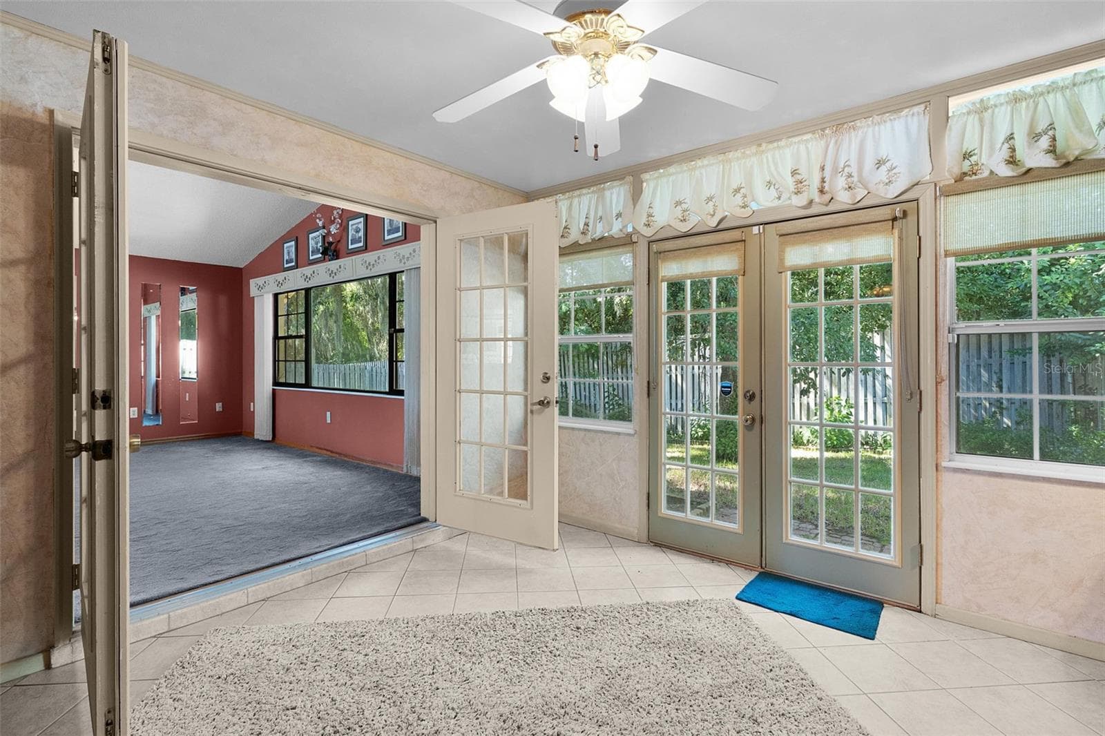 Single Family Residence at 1522 S POINTE DR, LEESBURG, photo 21 of 40