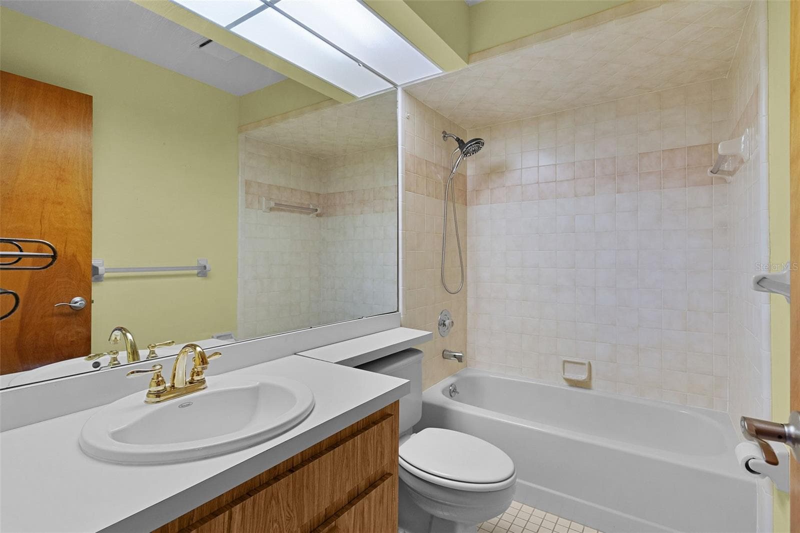 Single Family Residence at 1522 S POINTE DR, LEESBURG, photo 31 of 40