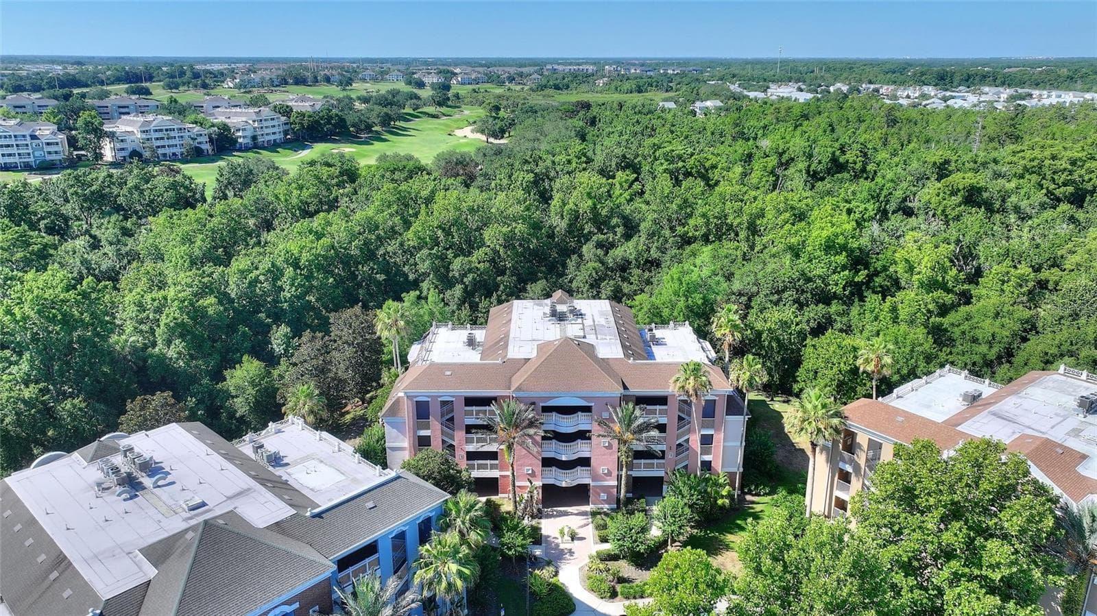 Condo - Hotel at 7656 WHISPER WAY #402, KISSIMMEE, photo 2 of 62