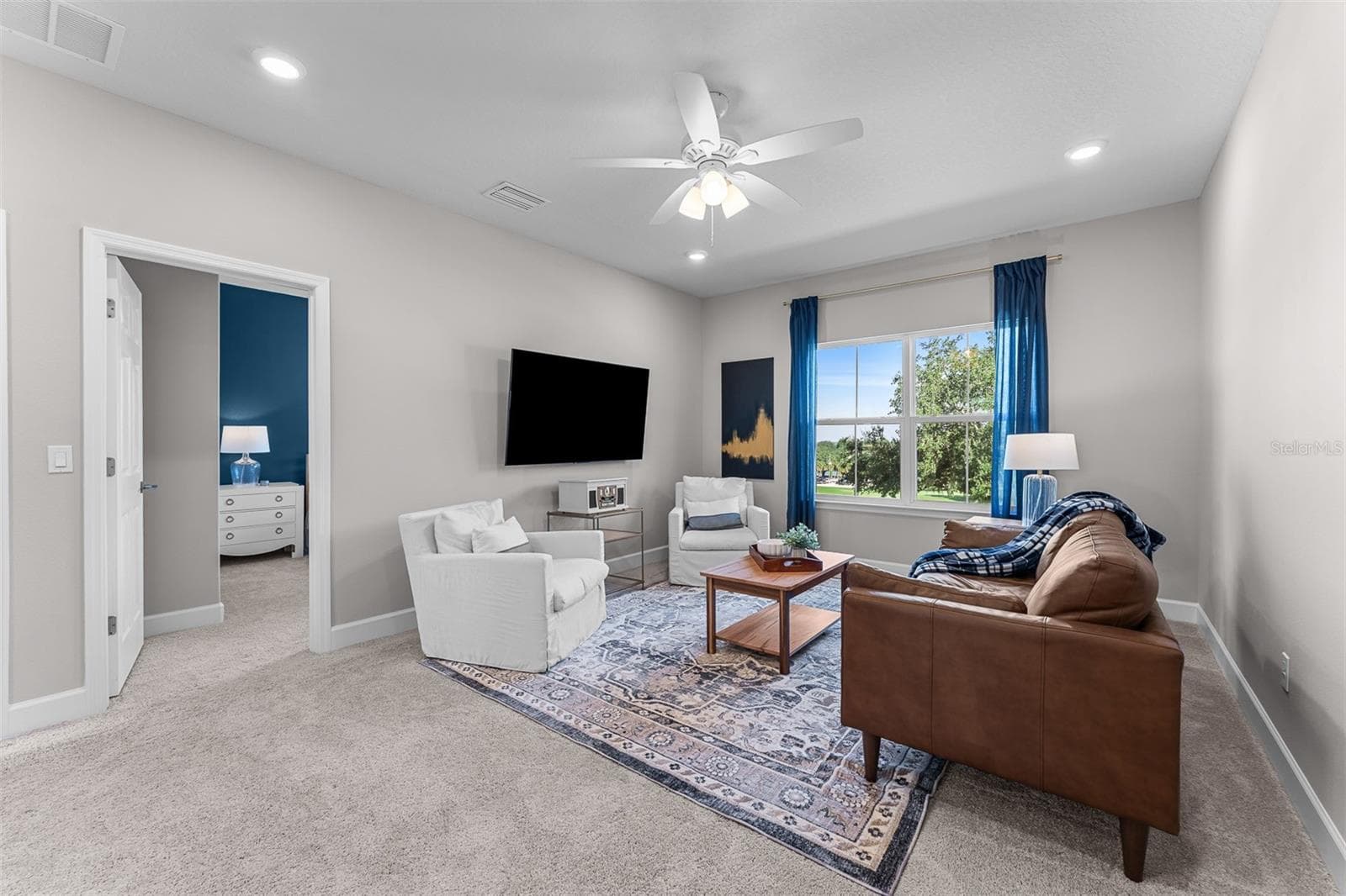 Townhouse at 8556 MAGNIFICENT LN, GROVELAND, photo 23 of 37