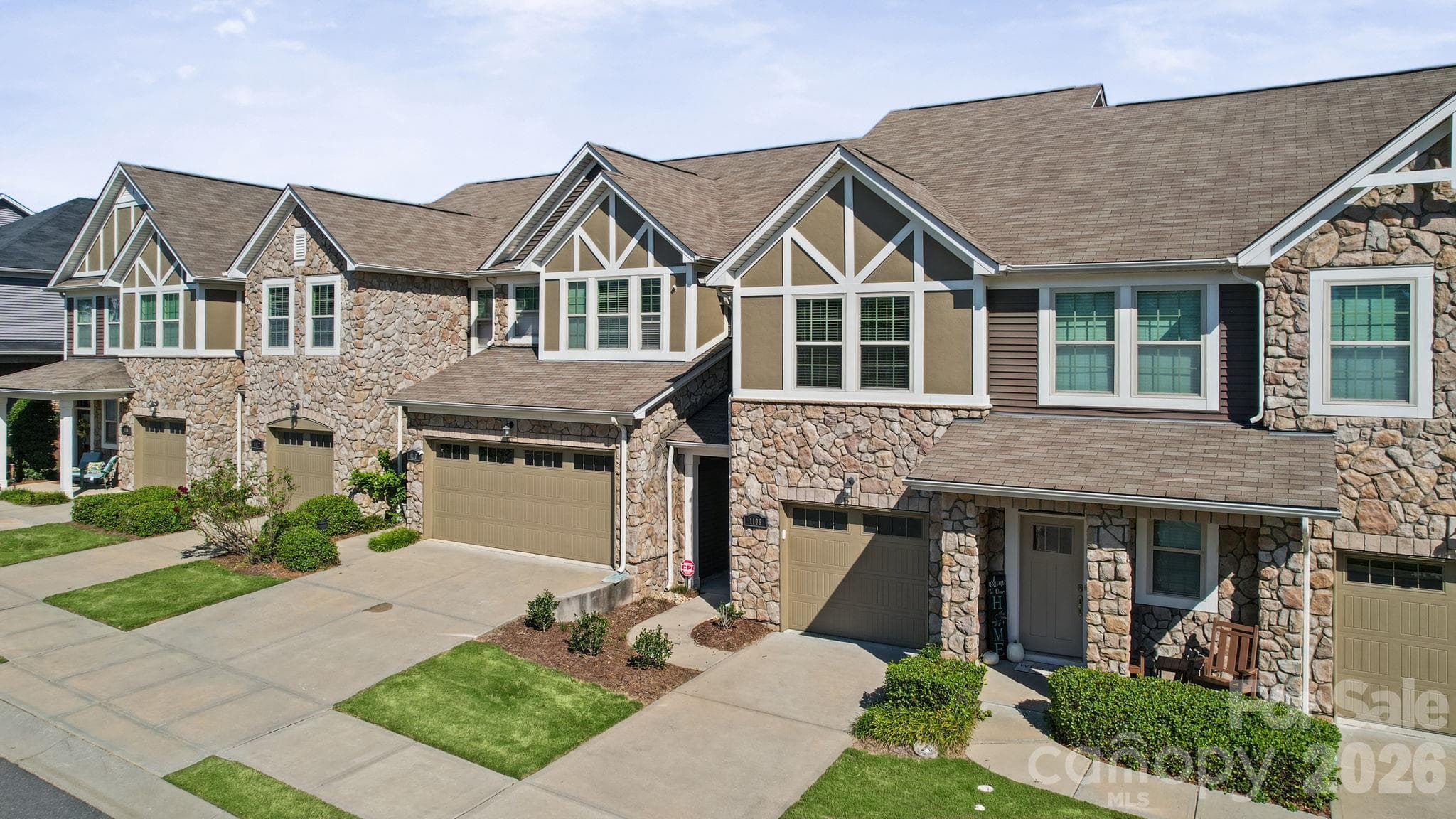 Townhouse at 1108 Roderick Drive, Fort Mill, photo 4 of 45