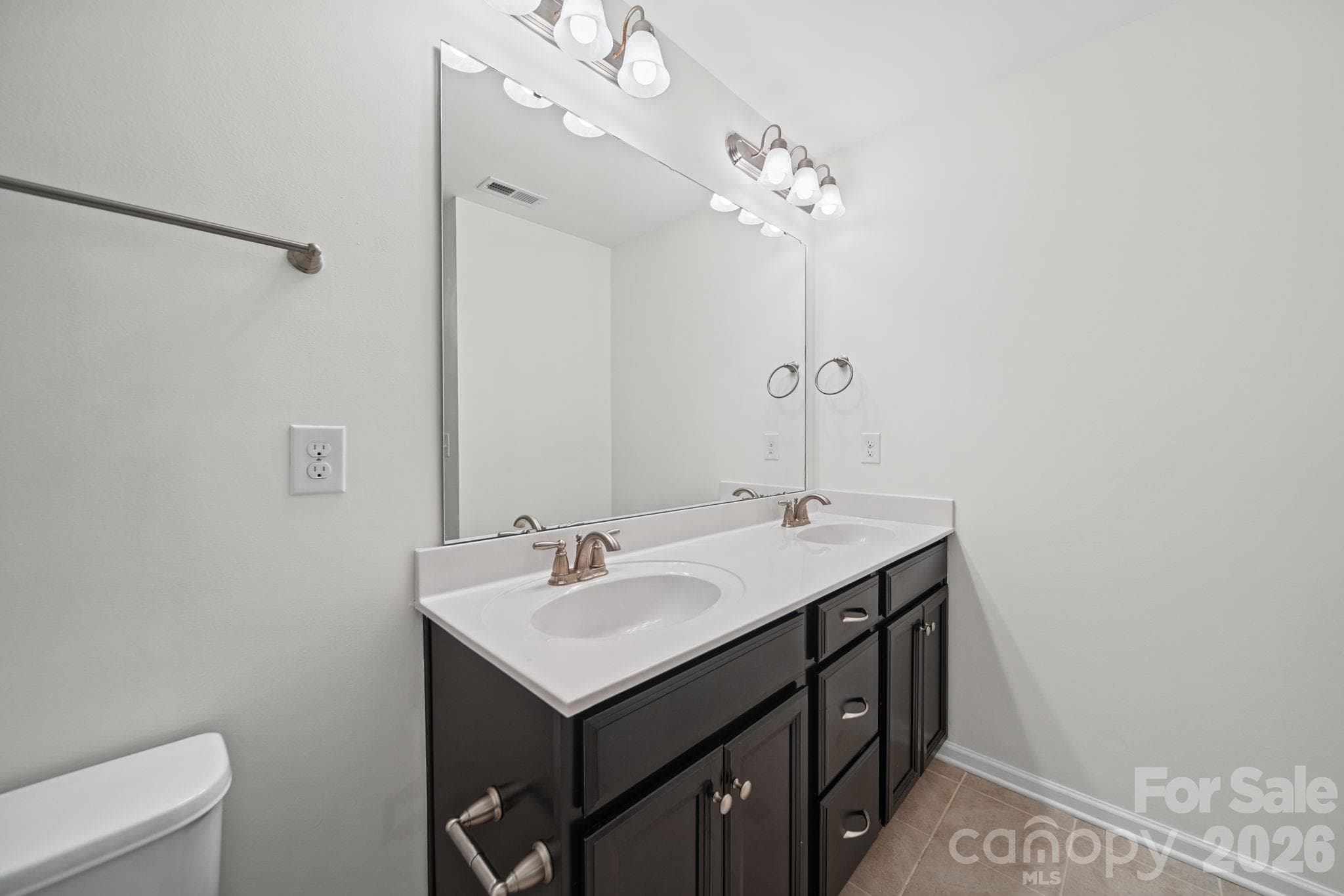 Townhouse at 1108 Roderick Drive, Fort Mill, photo 23 of 45