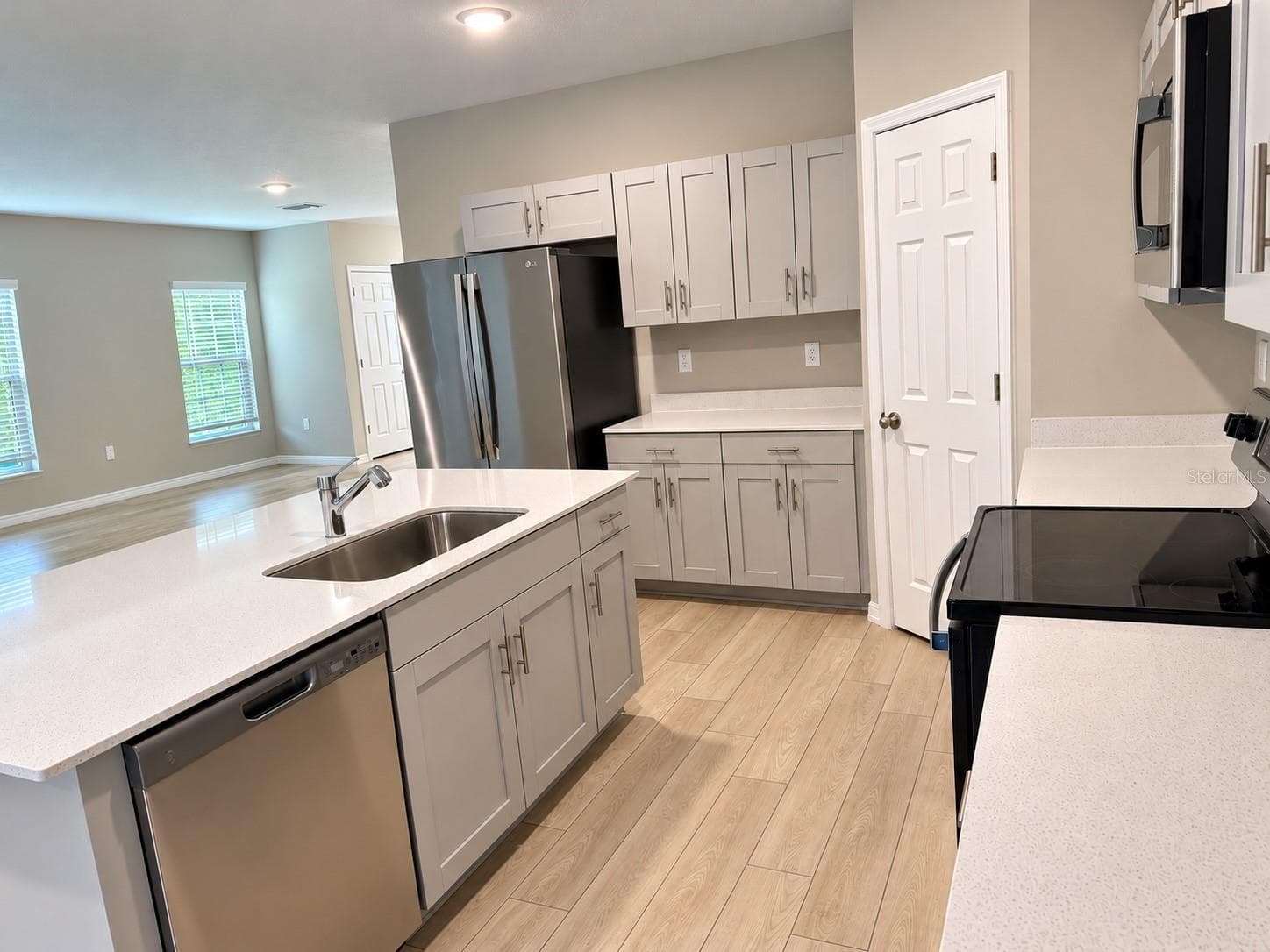 Single Family Residence at 7540 FREESIA TRCE, WESLEY CHAPEL, photo 8 of 23