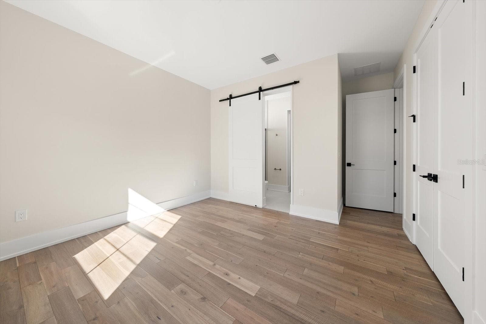 Single Family Residence at 1040 BASS BLVD, DUNEDIN, photo 33 of 52