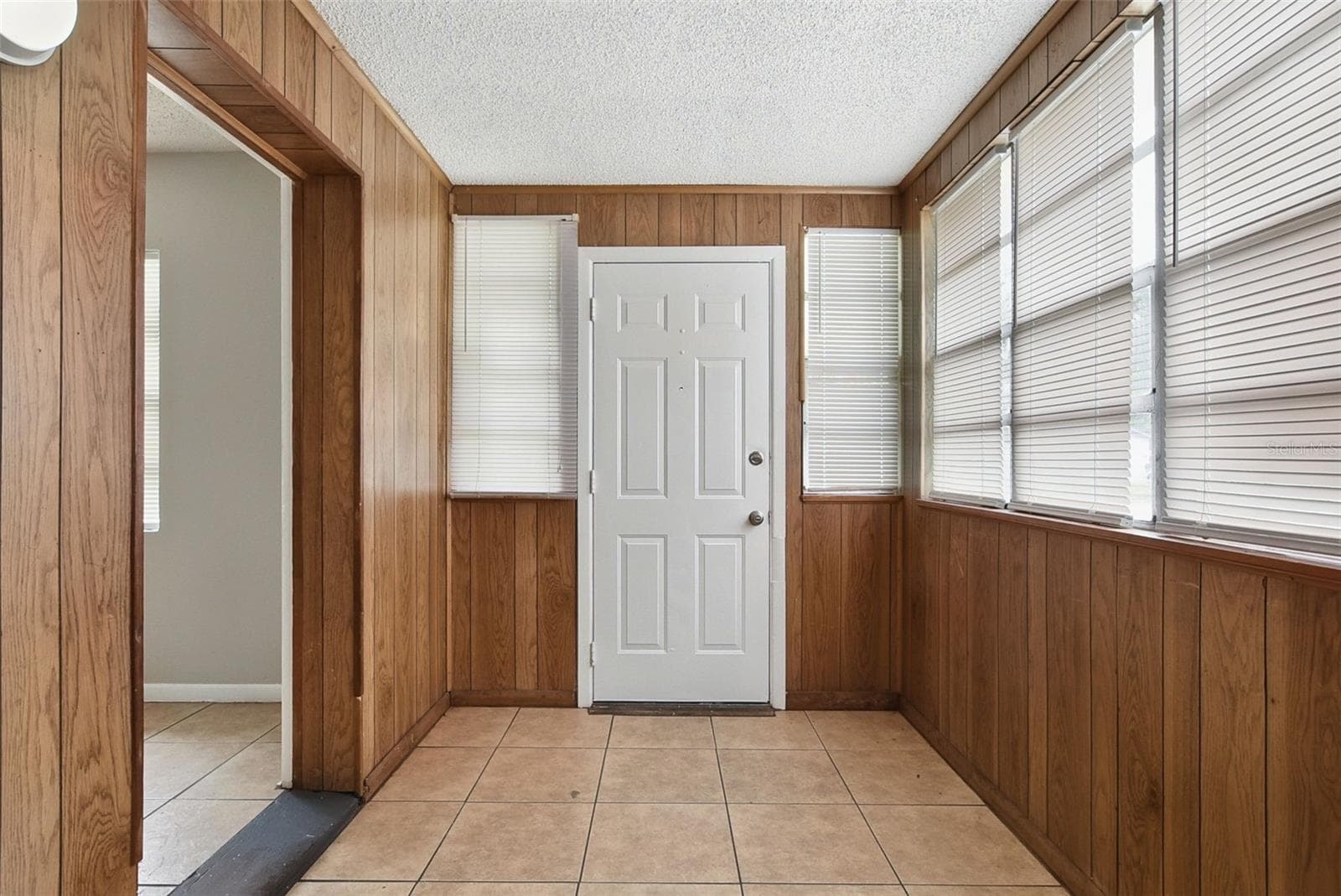 Single Family Residence at 3350 ROGERS DR, ORLANDO, photo 6 of 36