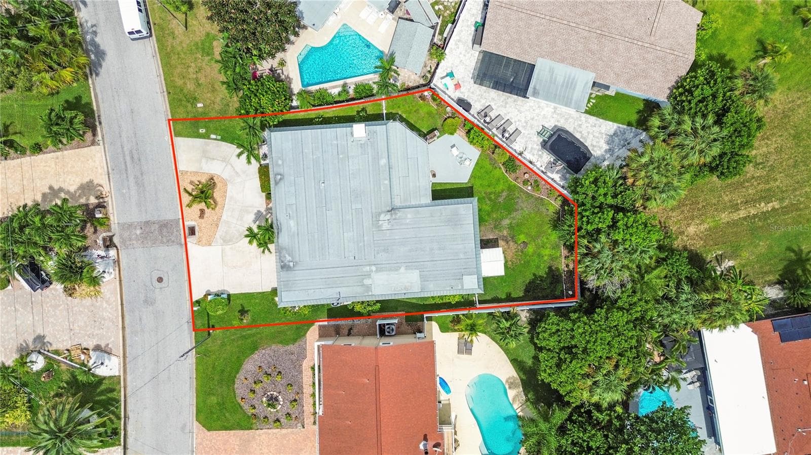 Single Family Residence at 404 HARBOR DR S, INDIAN ROCKS BEACH, photo 51 of 54