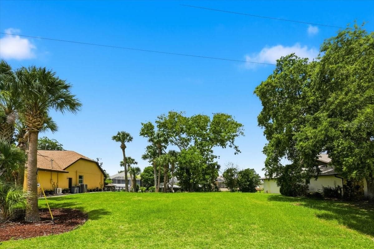 Land at 27 COTTONWOOD CT, PALM COAST, photo 2 of 4