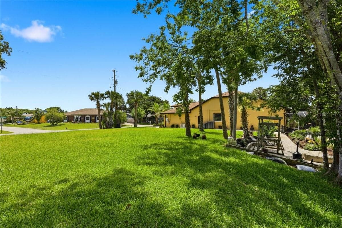 Land at 27 COTTONWOOD CT, PALM COAST, photo 3 of 4