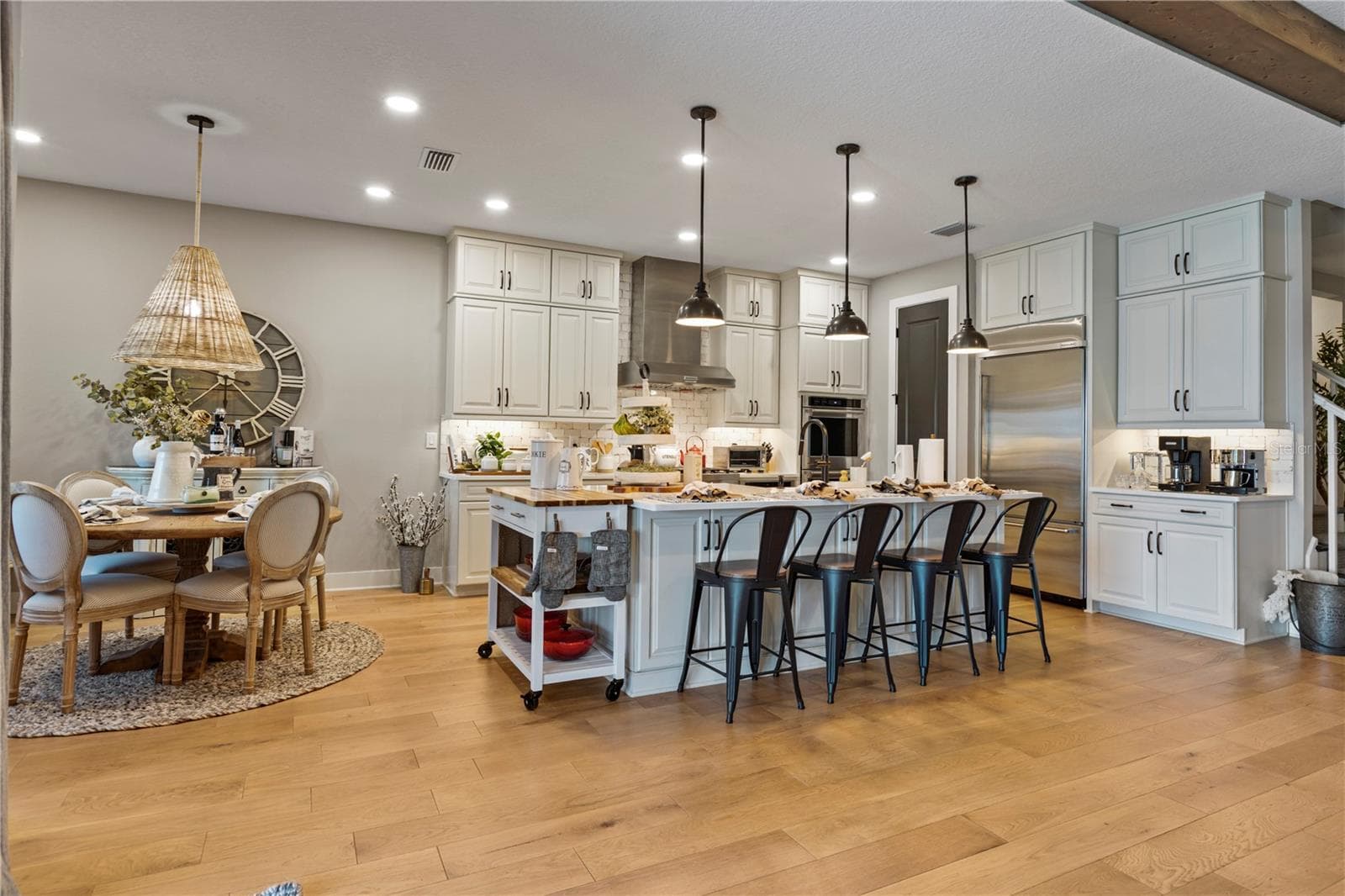 Single Family Residence at 12842 PINNACLE LN, VENICE, photo 17 of 83