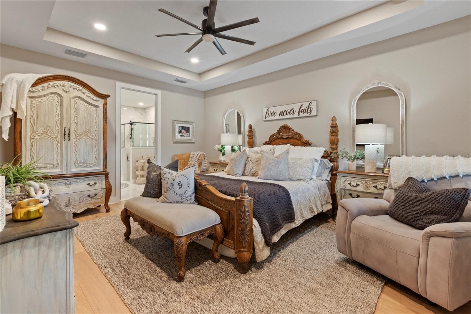 Single Family Residence at 12842 PINNACLE LN, VENICE, photo 41 of 83