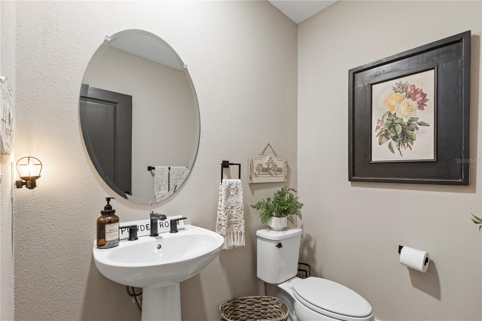 Single Family Residence at 12842 PINNACLE LN, VENICE, photo 65 of 83