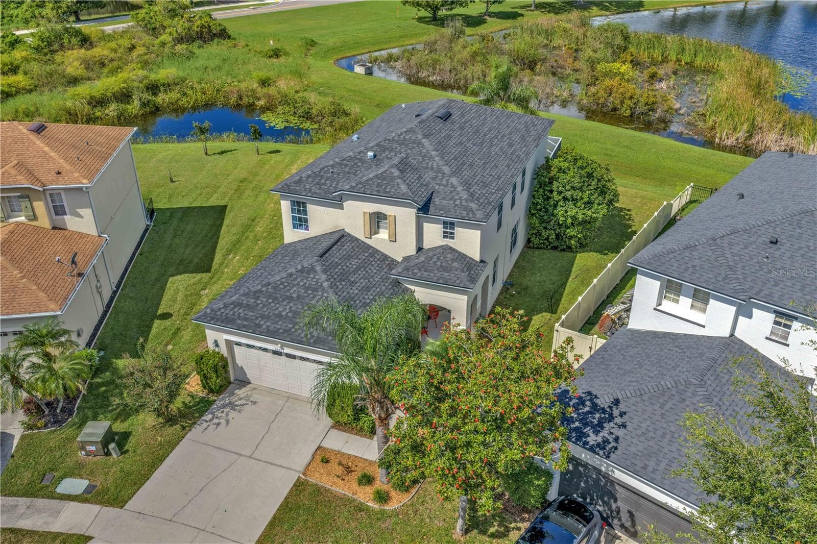 Roof replaced in 2022. - 18801 SUNTERRA DR, LAND O LAKES