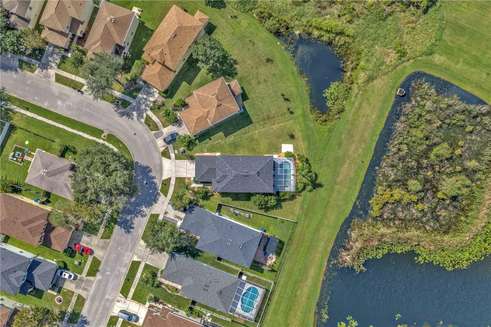 Aerial view of street. - 18801 SUNTERRA DR, LAND O LAKES