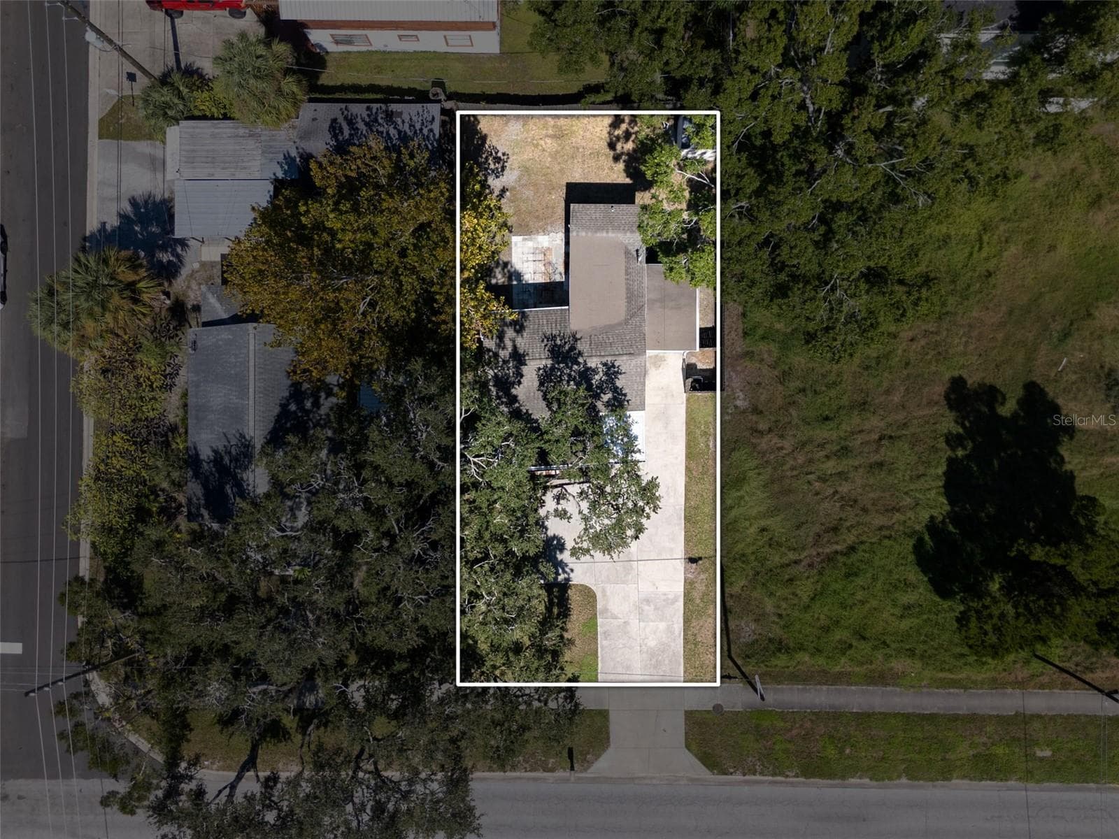 Single Family Residence at 2927 62ND AVE N, ST PETERSBURG, photo 2 of 36