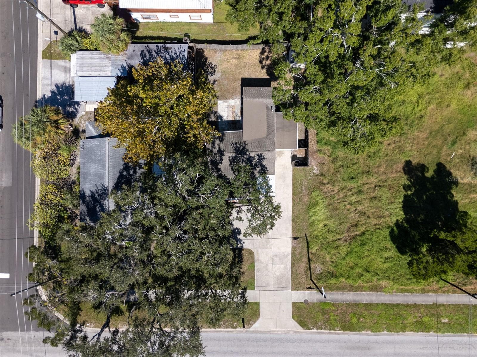 Single Family Residence at 2927 62ND AVE N, ST PETERSBURG, photo 3 of 36