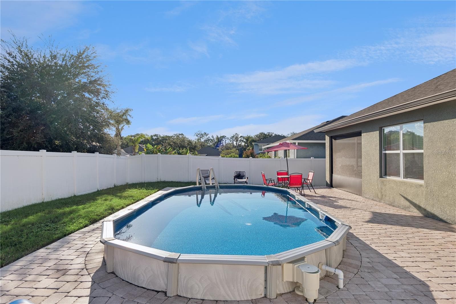Semi-In Ground Pool - 3139 BETHPAGE LOOP, MOUNT DORA