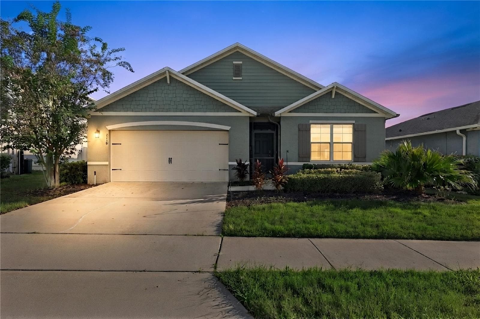 Front Exterior Dusk - 3139 BETHPAGE LOOP, MOUNT DORA