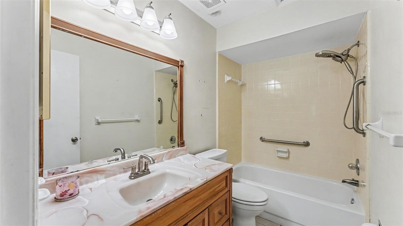 Single Family Residence at 3108 ELDERWOOD PL, SEFFNER, photo 16 of 26