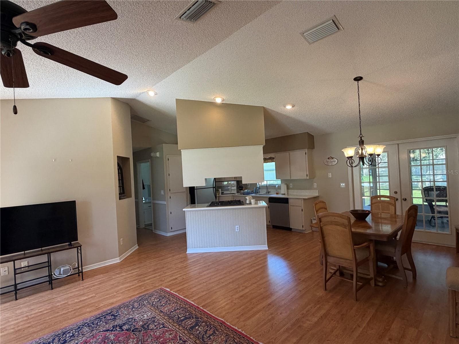 Single Family Residence at 5641 LAVER ST, LEESBURG, photo 5 of 38