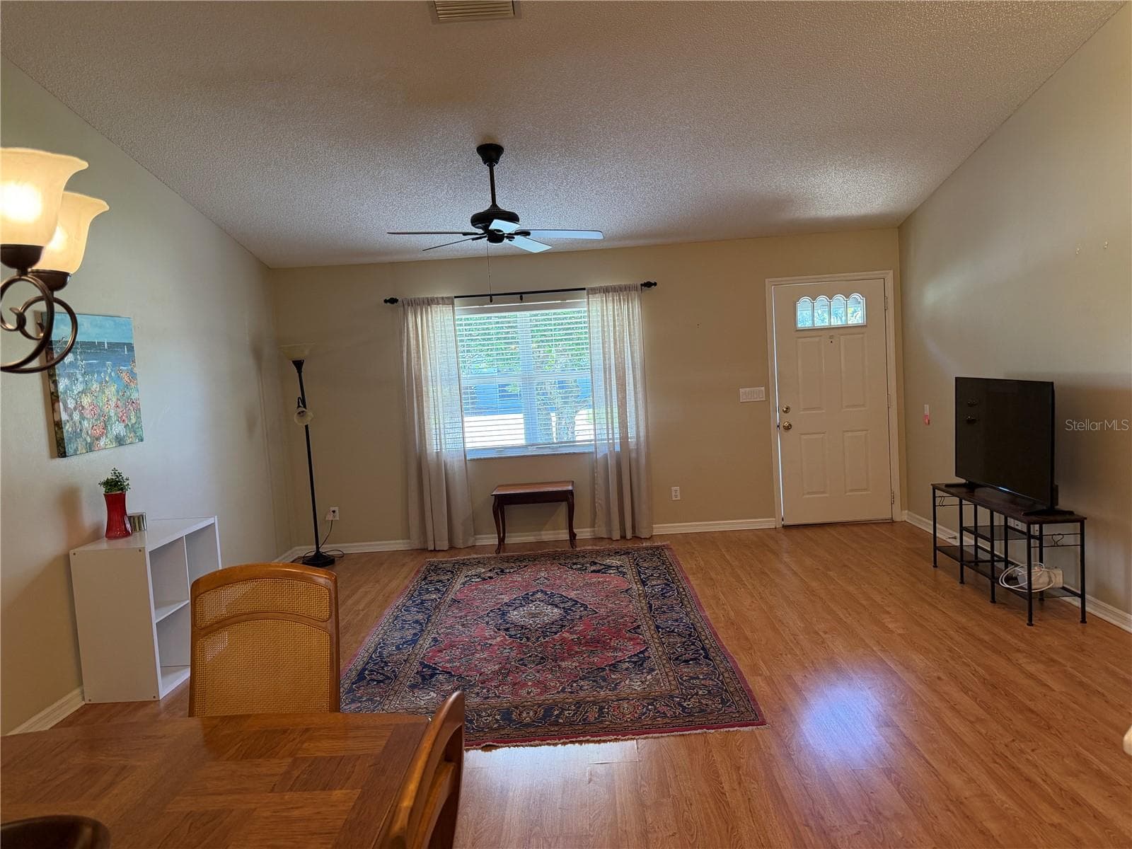 Single Family Residence at 5641 LAVER ST, LEESBURG, photo 6 of 38