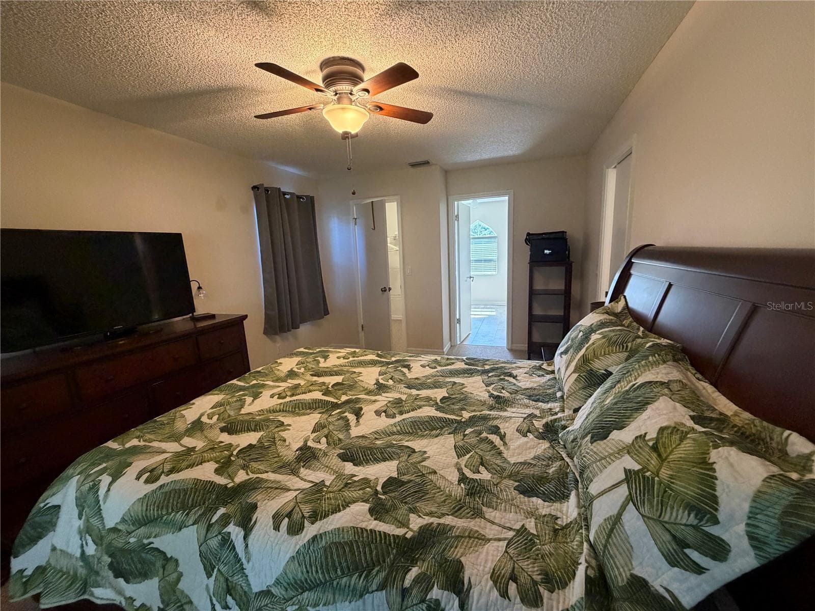 Single Family Residence at 5641 LAVER ST, LEESBURG, photo 21 of 38