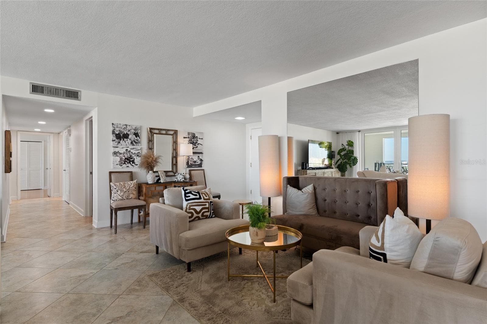 Condominium at 675 S GULFVIEW BLVD #PH4, CLEARWATER BEACH, photo 11 of 68