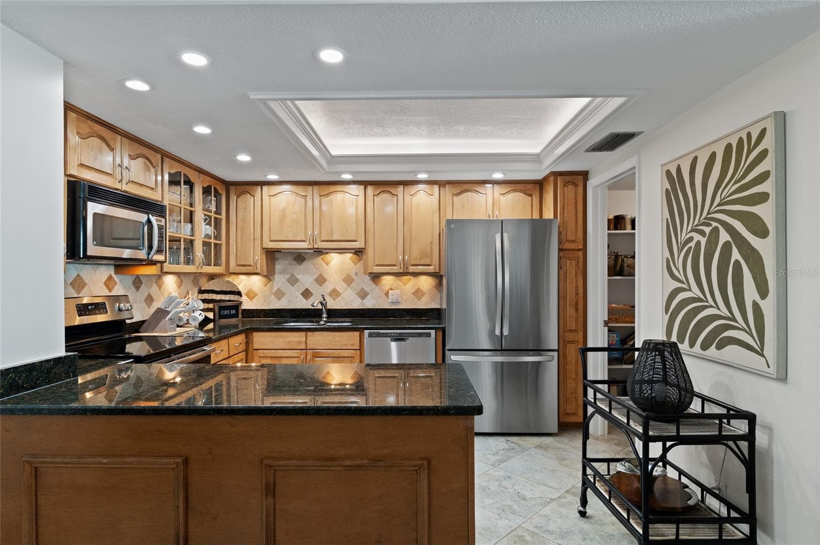 Condominium at 675 S GULFVIEW BLVD #PH4, CLEARWATER BEACH, photo 17 of 68