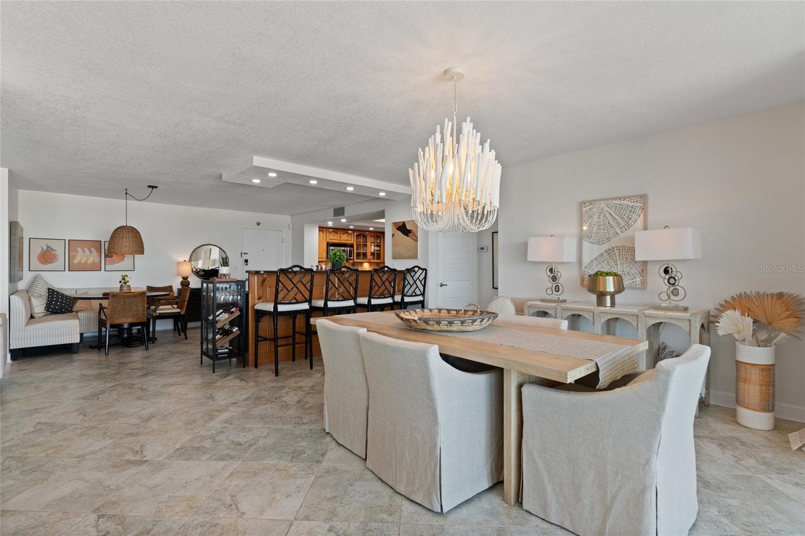 Condominium at 675 S GULFVIEW BLVD #PH4, CLEARWATER BEACH, photo 23 of 68