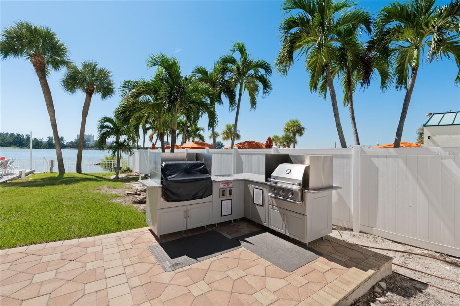 Condominium at 675 S GULFVIEW BLVD #PH4, CLEARWATER BEACH, photo 49 of 68